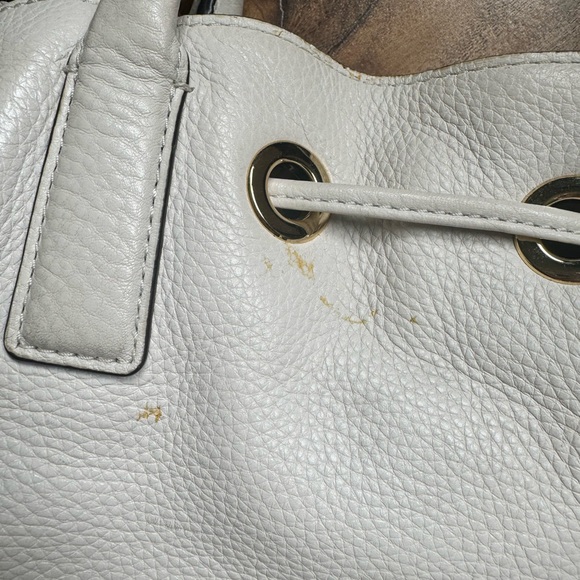 Michael Kors Camden Satchel - Picture 5 of 8